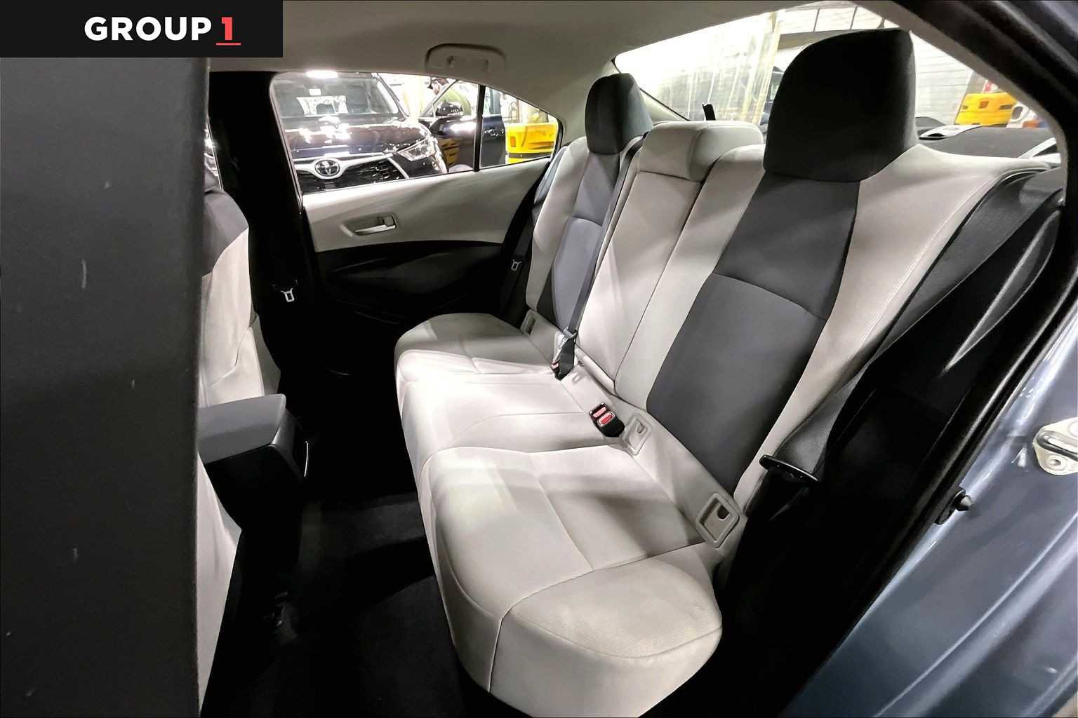 Used 2021 Toyota Corolla LE FWD image 21