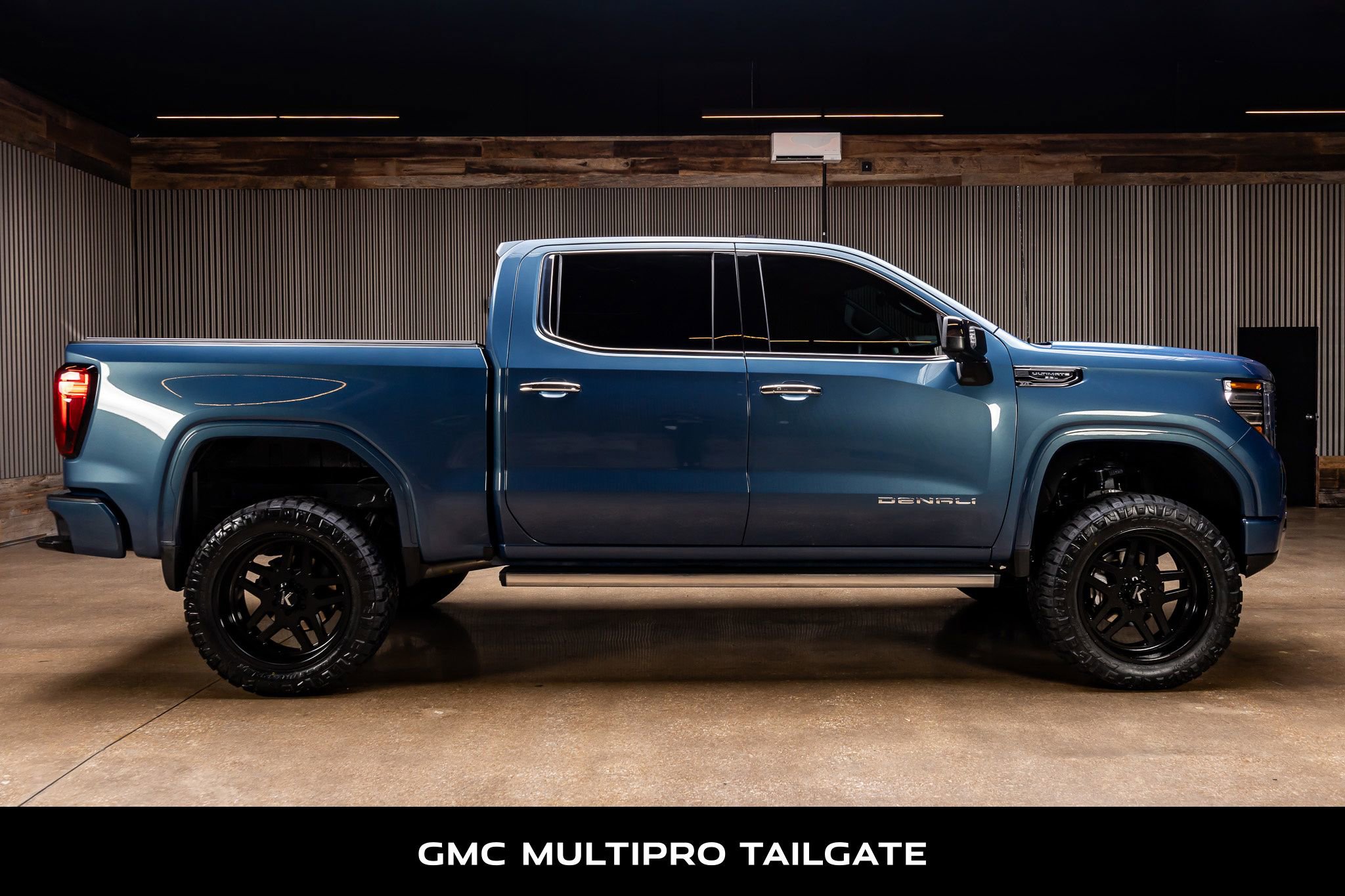 Used 2025 GMC Sierra 1500 Denali Ultimate AWD/4WD image 11