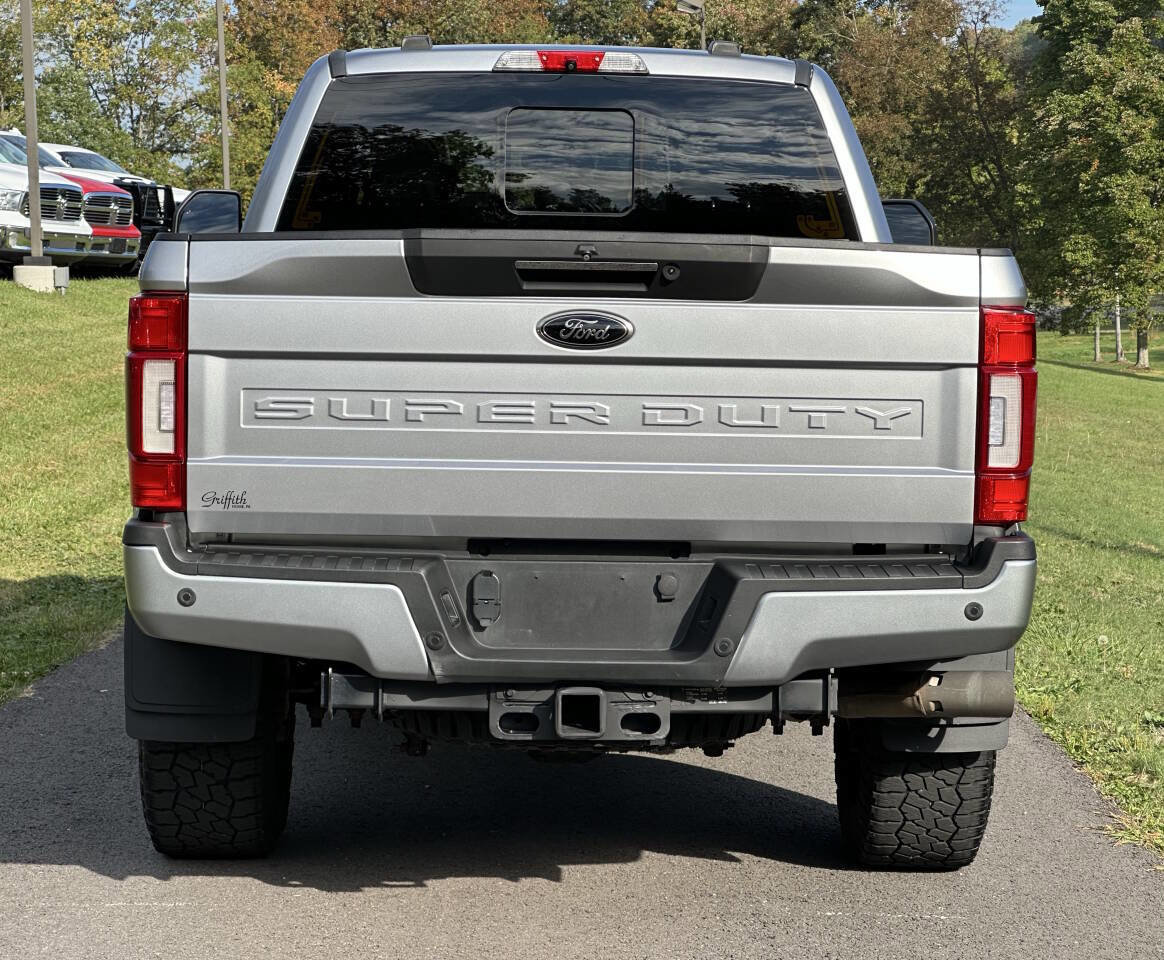 Used 2022 Ford F350 Lariat w/ Tremor Off-Road Package image 4