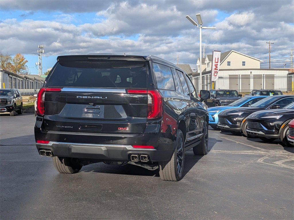 New 2026 GMC Yukon XL Denali w/ Sun & Power Step Package image 4