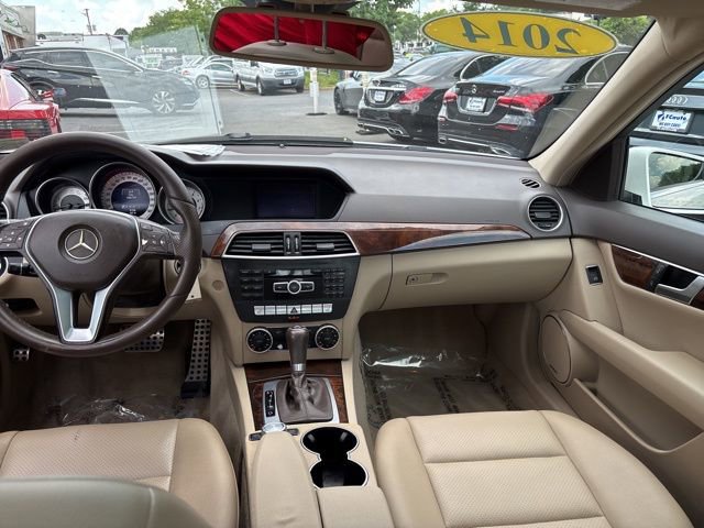 Used 2014 Mercedes-Benz C 250 Sedan image 16