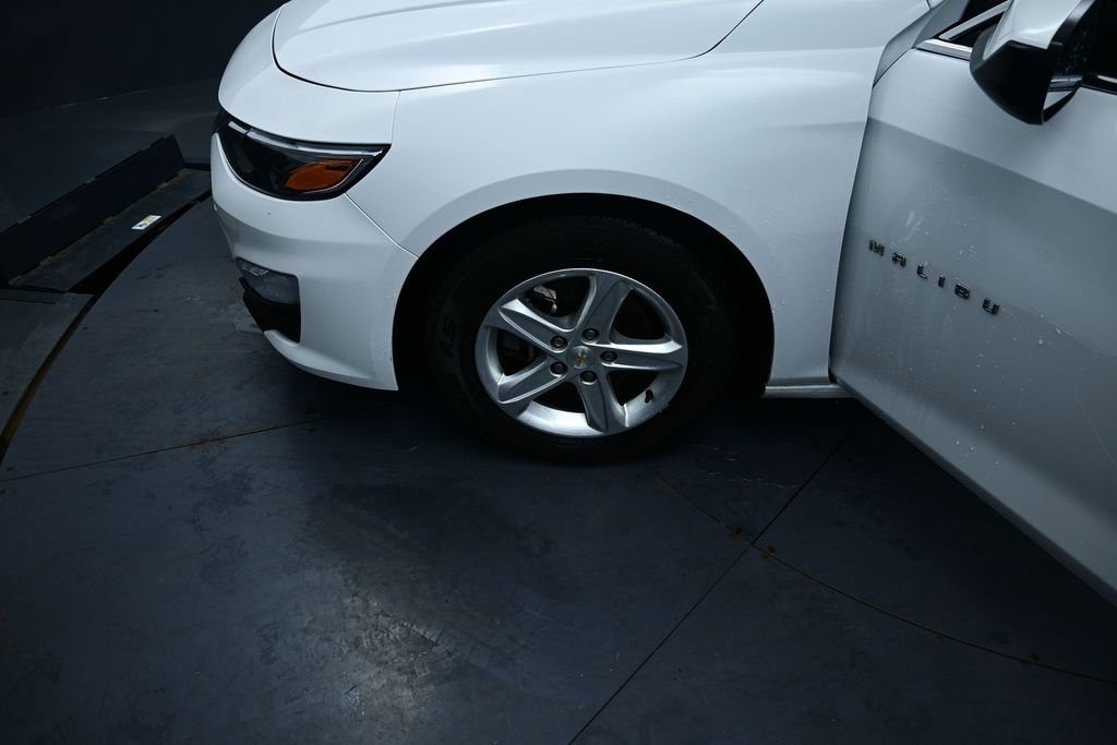 Used 2024 Chevrolet Malibu LT FWD image 14