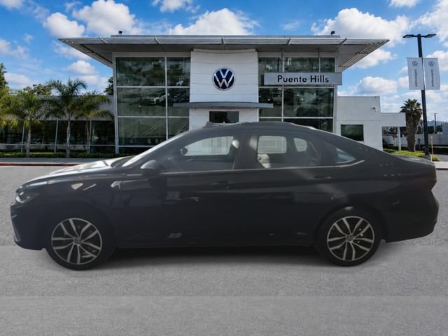 New 2025 Volkswagen Jetta SE FWD image 4