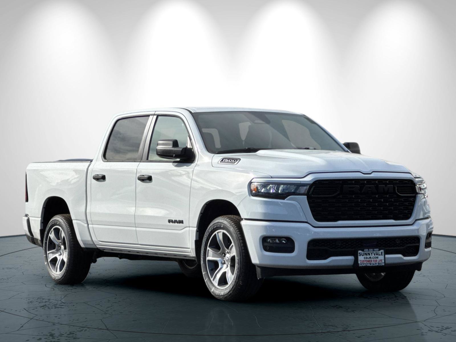 New 2026 RAM 1500 Express AWD/4WD image 2