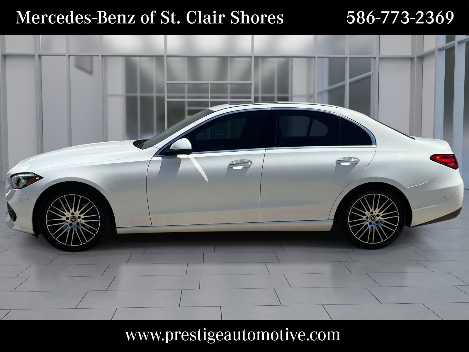 Used 2024 Mercedes-Benz C 300 4MATIC Sedan image 2