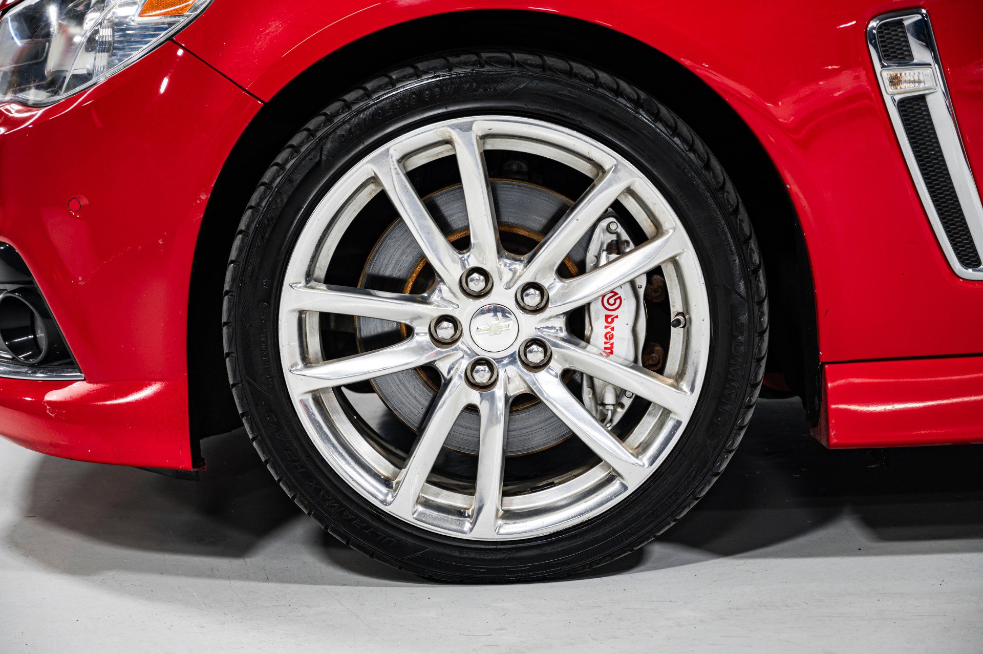 Used 2015 Chevrolet SS image 9