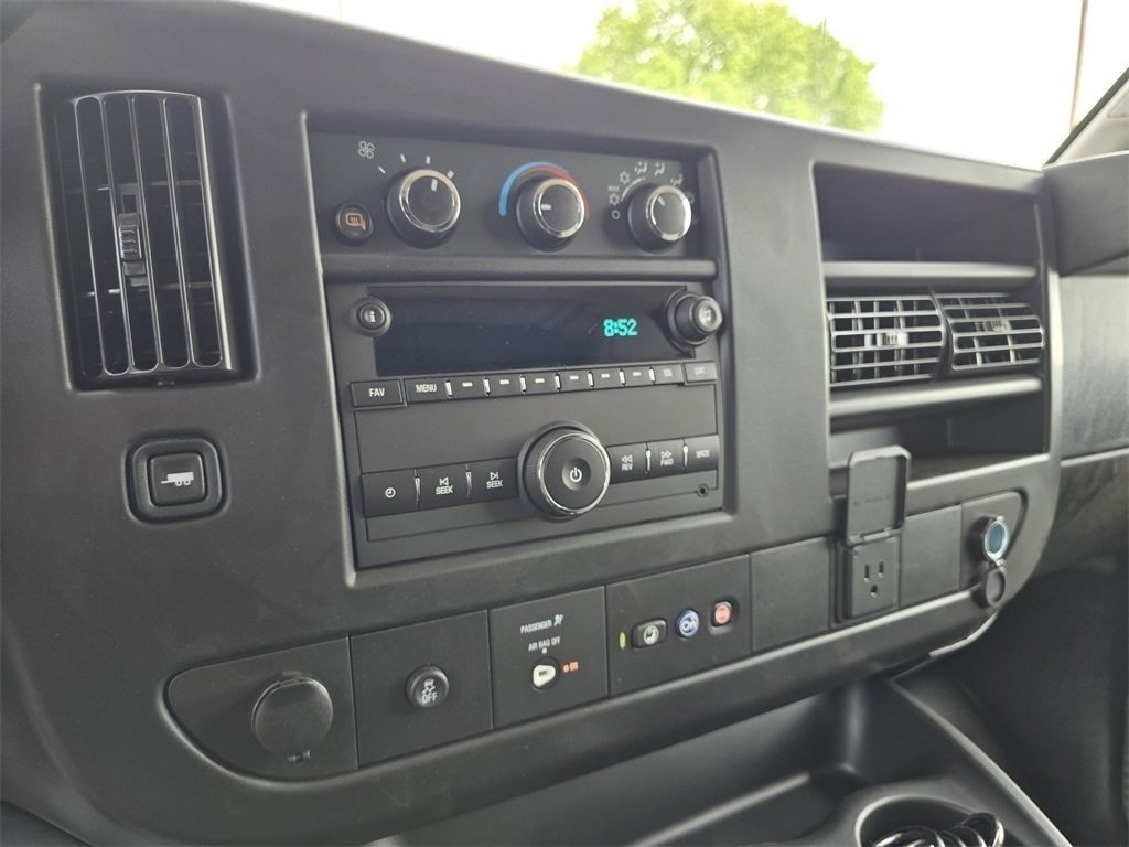 New 2025 Chevrolet Express 2500 w/ Communications Package RWD image 15