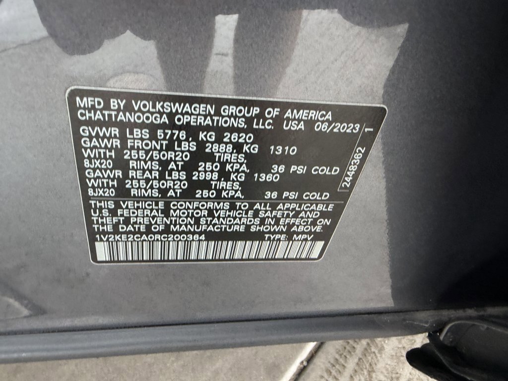 Used 2024 Volkswagen Atlas Cross Sport SE w/ Panoramic Sunroof Package image 43