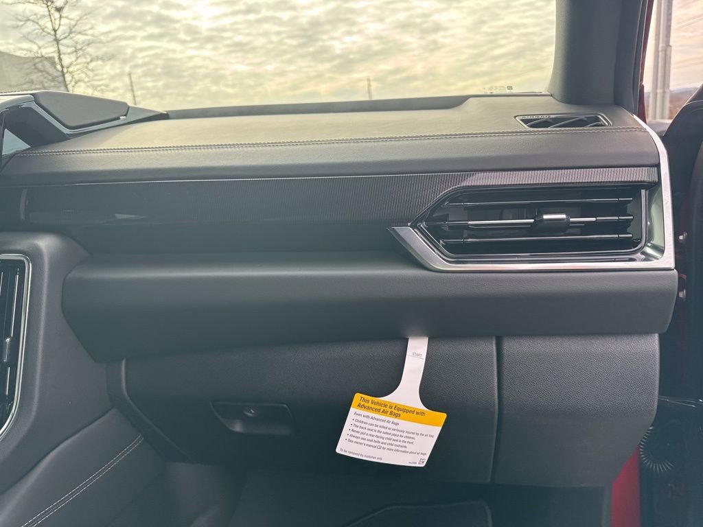 New 2026 GMC Yukon Elevation image 23