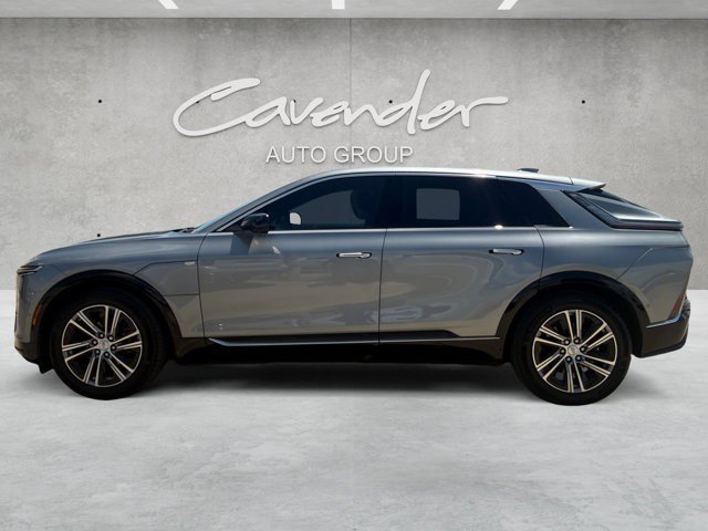 Certified 2024 Cadillac Lyriq Luxury RWD image 13