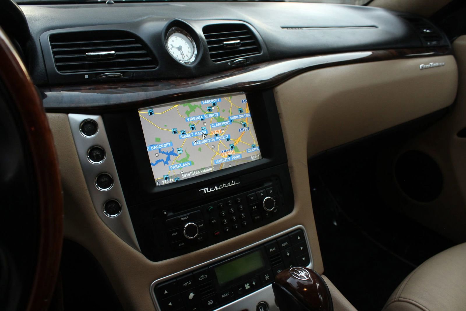 Used 2010 Maserati GranTurismo Coupe RWD image 25