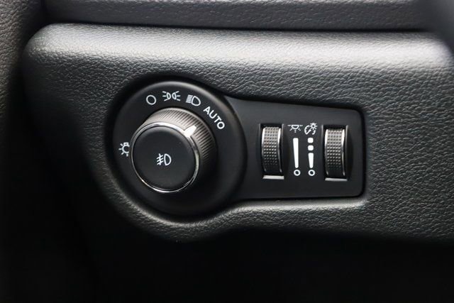 New 2026 Chrysler Pacifica Limited w/ S Appearance Package image 37