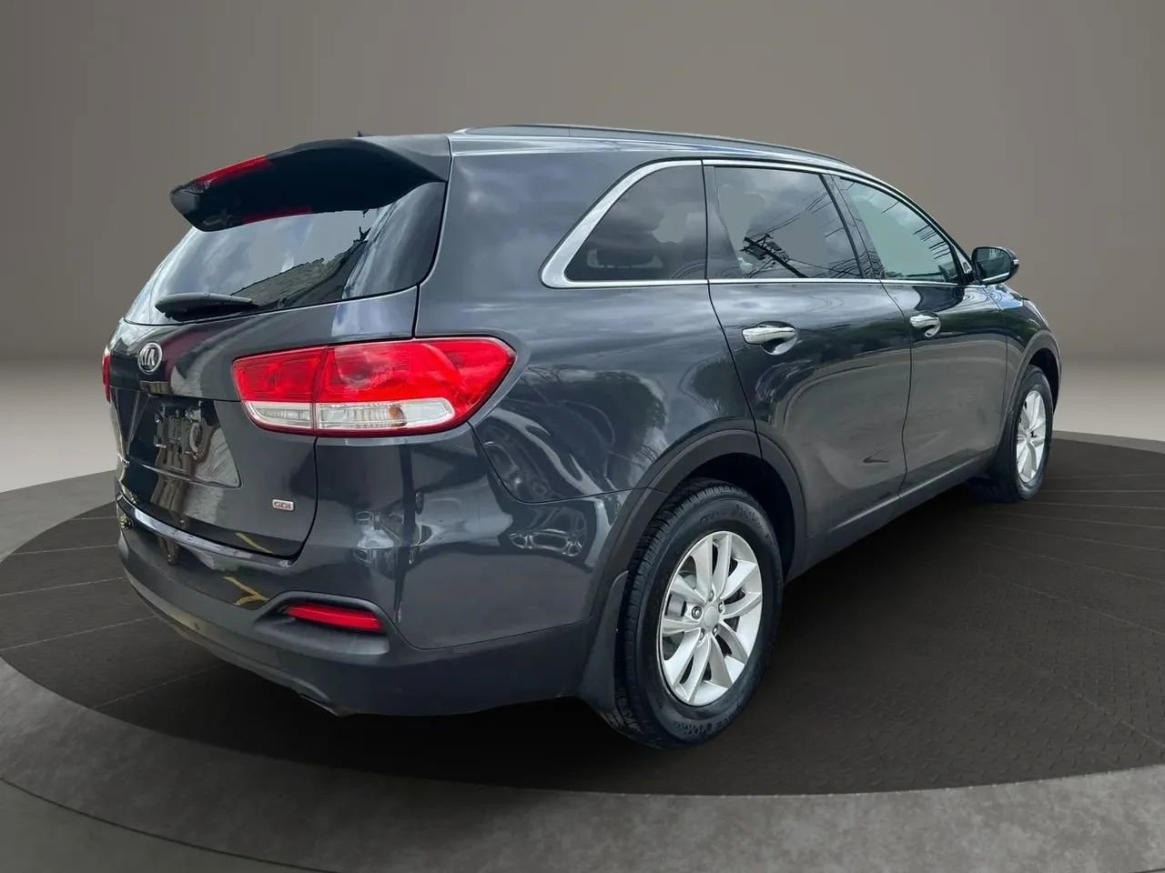 Used 2016 Kia Sorento LX FWD image 5