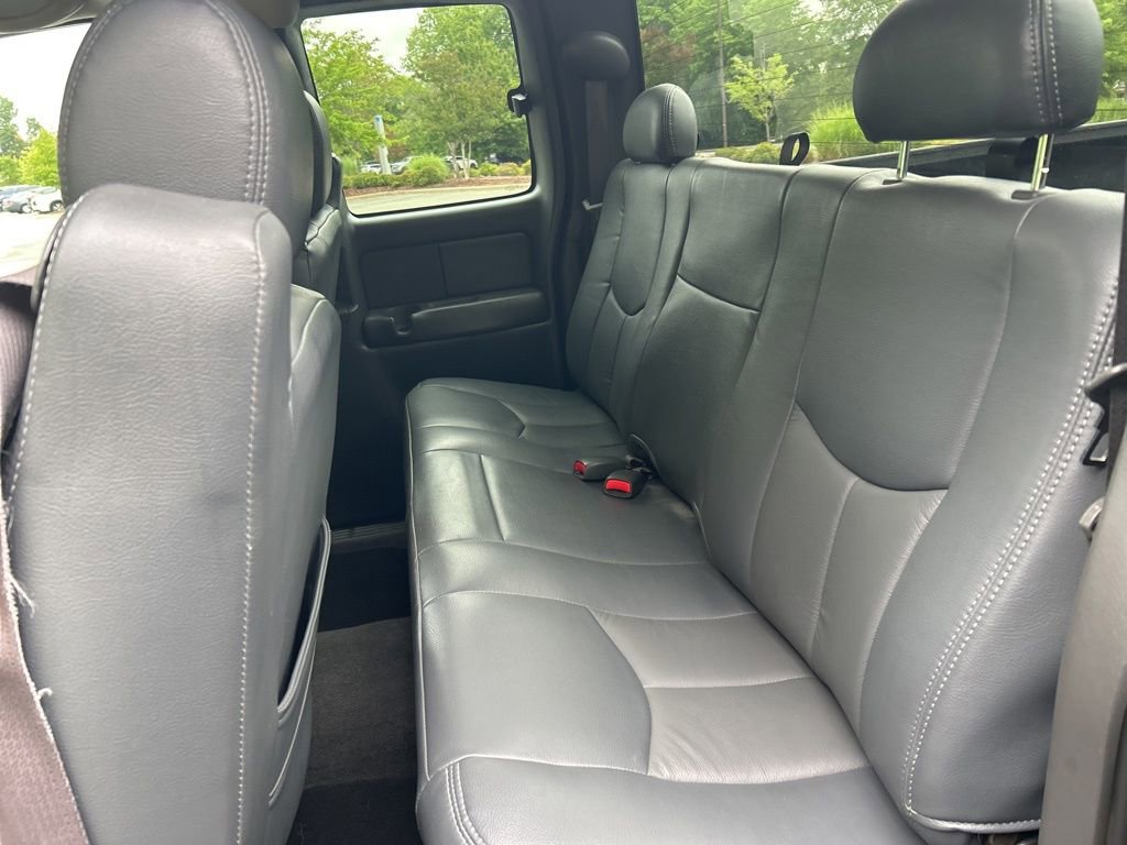 Used 2003 Chevrolet Silverado 1500 SS AWD/4WD image 30