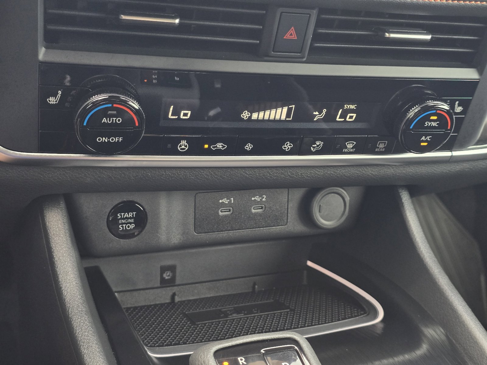 Used 2025 Nissan Rogue SV w/ Rock Creek Premium Package image 20