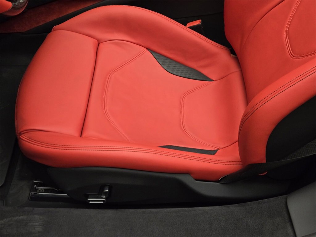 Used 2024 Ferrari 296 GTS image 32