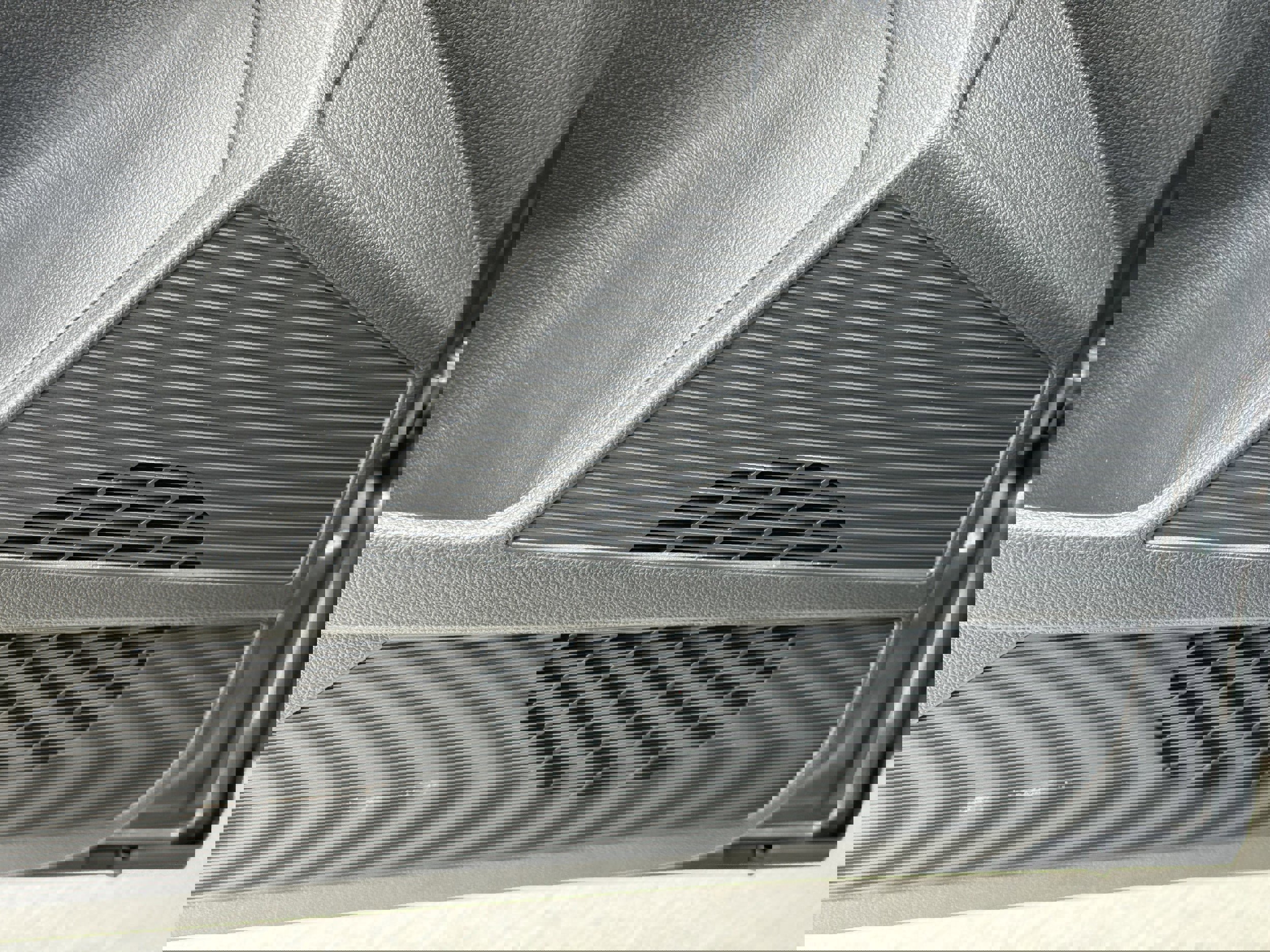 New 2025 Volkswagen Taos S image 17