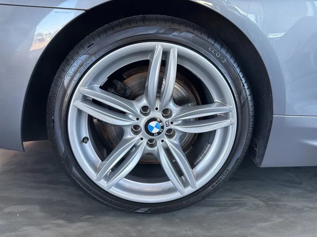 Used 2015 BMW 650i xDrive 650i xDrive Convertible 2D image 19