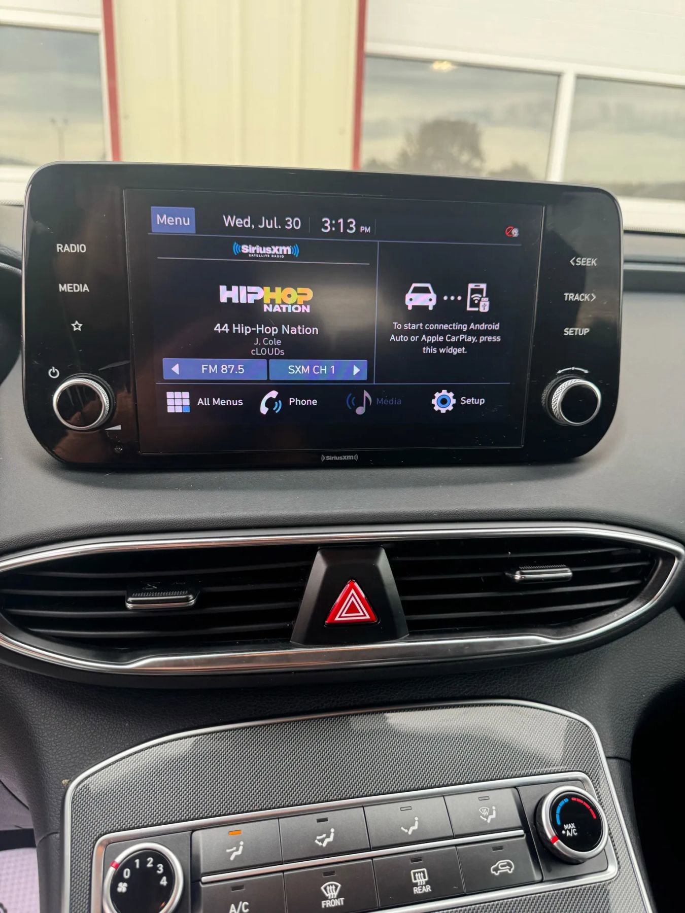 Used 2022 Hyundai Santa Fe SEL w/ Cargo Package image 11