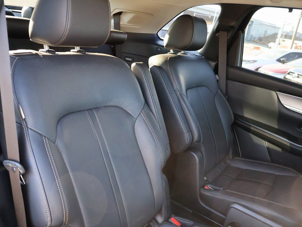 Used 2024 MAZDA CX-90 3.3 Turbo w/ Premium Package image 12