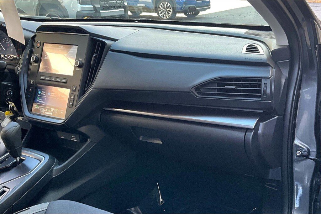 Certified 2025 Subaru Impreza 2.0i AWD/4WD image 11