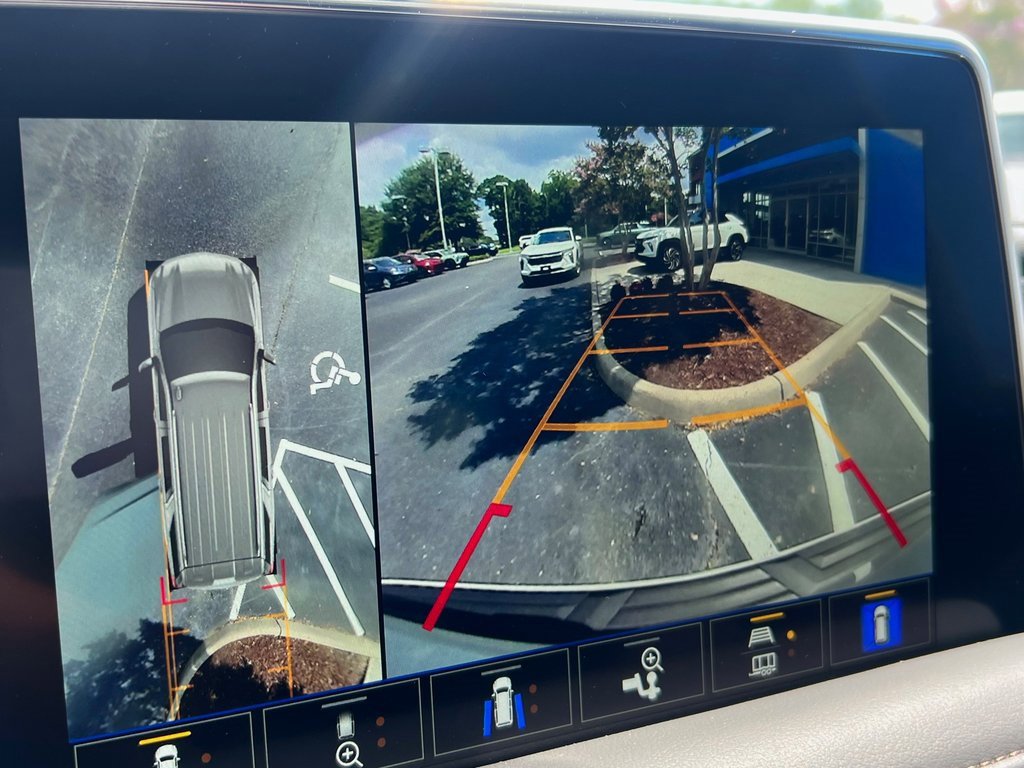 Used 2024 Chevrolet Tahoe High Country w/ Premium Package image 10