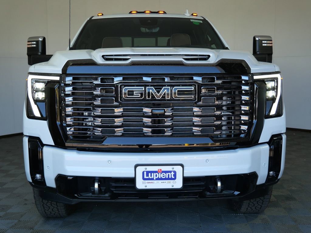 New 2026 GMC Sierra 3500 Denali Ultimate w/ LPO, Black Badging Package AWD/4WD image 8