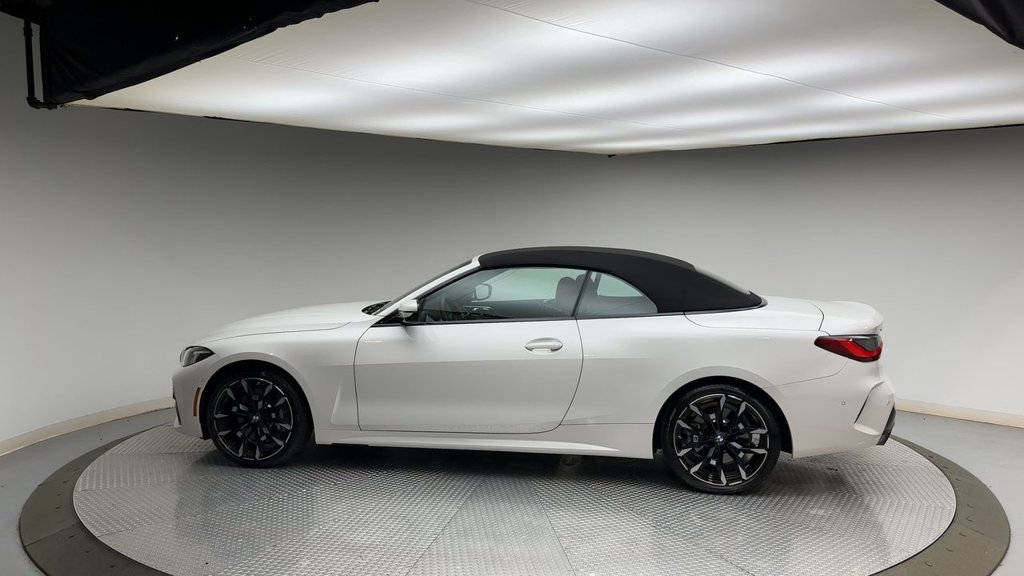 Used 2027 BMW 430i xDrive Convertible w/ M Sport Package AWD/4WD image 5