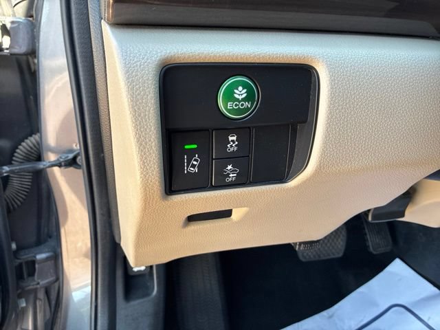 Used 2017 Honda Accord EX-L image 10