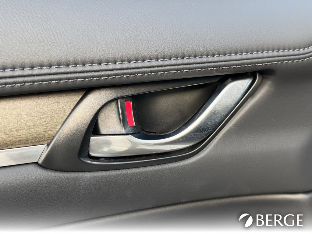 Certified 2025 MAZDA CX-5 Signature AWD/4WD image 16