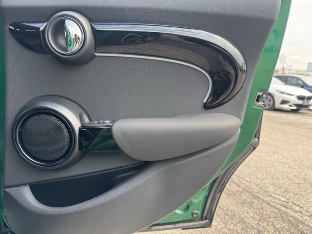 Used 2023 MINI Cooper S image 28