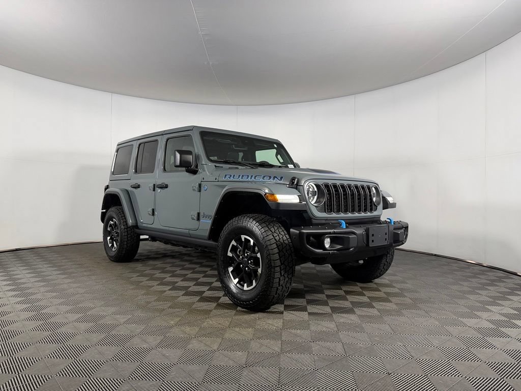 Used 2024 Jeep Wrangler Unlimited Rubicon 4xe AWD/4WD image 5