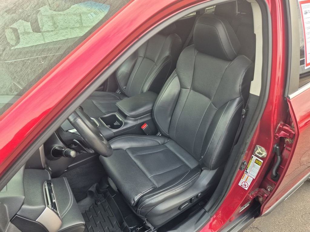 Used 2020 Subaru Outback Limited image 17