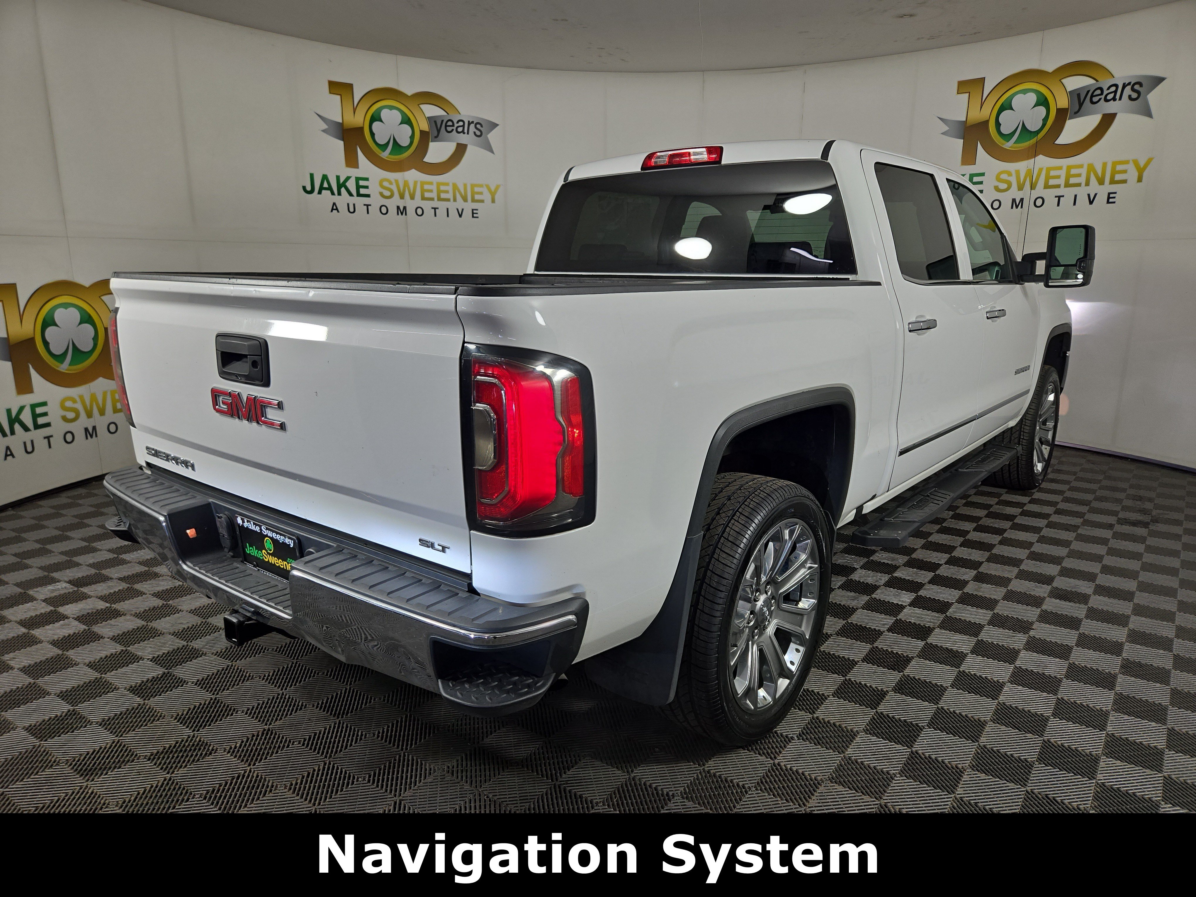 Used 2017 GMC Sierra 1500 SLT w/ Suspension Package, Off-Road AWD/4WD image 9