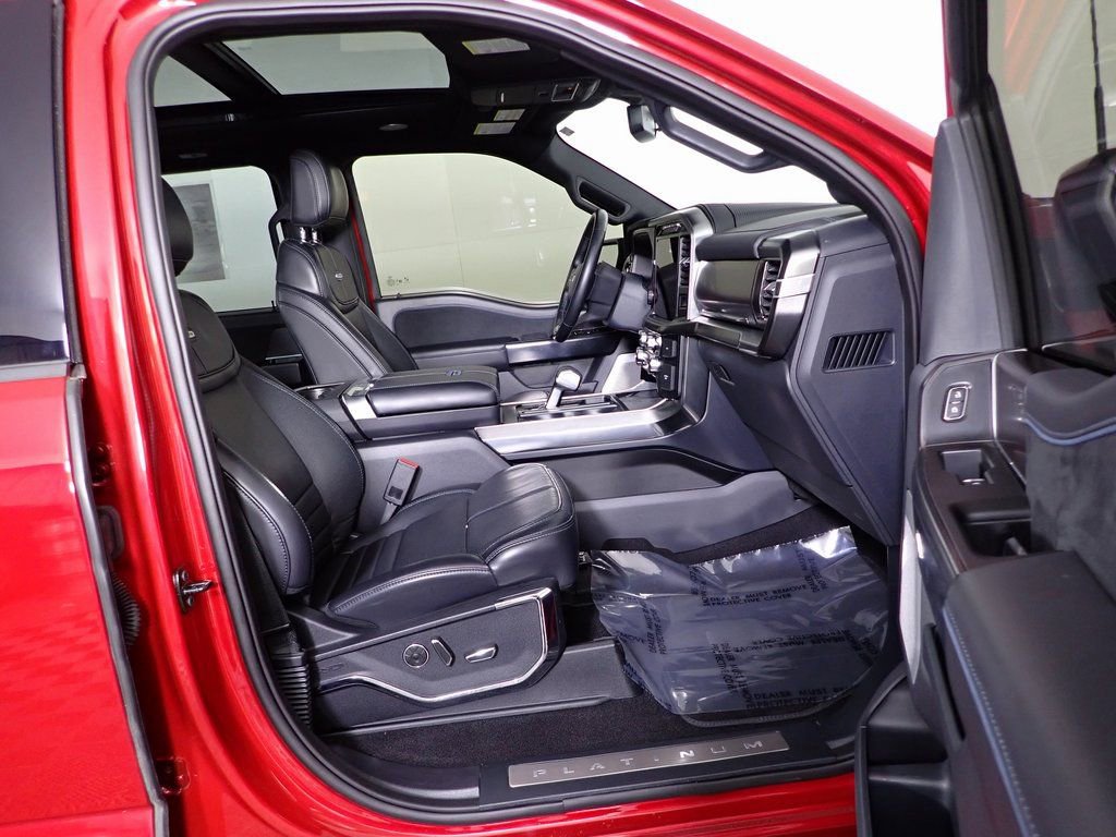Used 2024 Ford F150 Platinum image 34