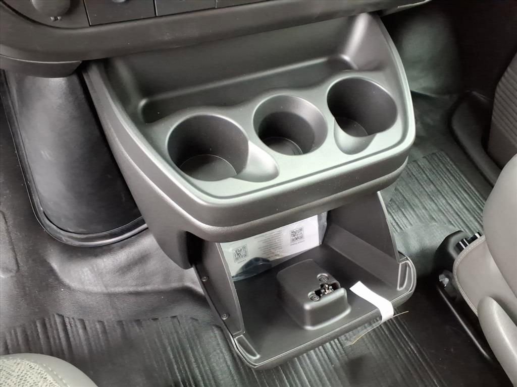 New 2025 Chevrolet Express 2500 w/ Driver Convenience Package image 25