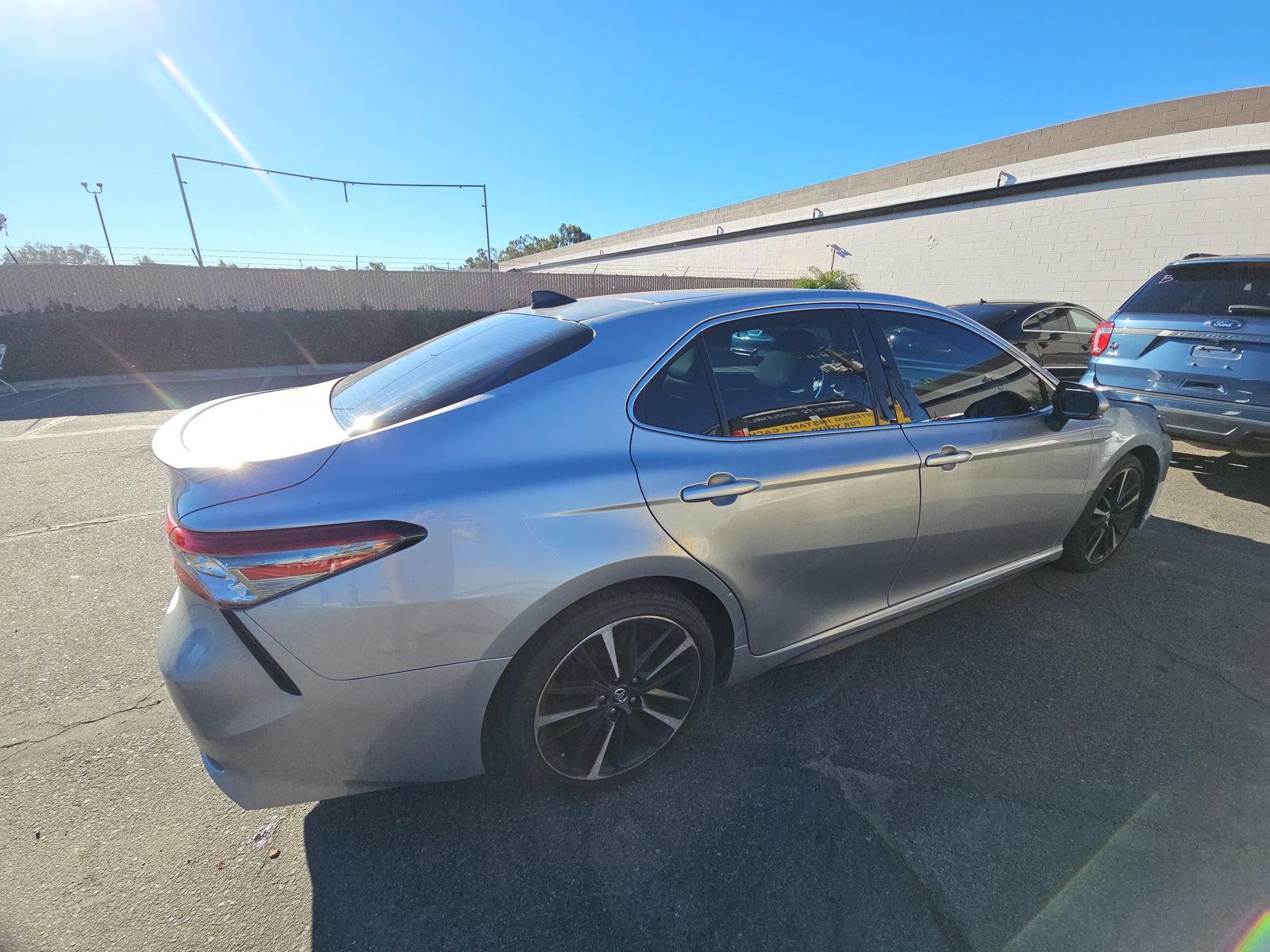 Used 2019 Toyota Camry XSE image 4