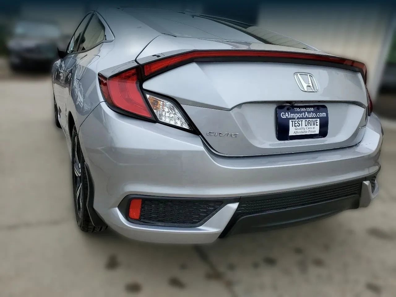 Used 2017 Honda Civic Touring image 7
