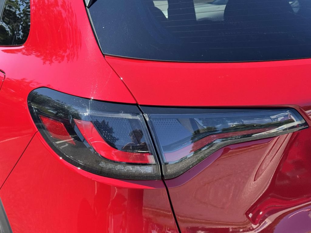 Certified 2025 Honda HR-V Sport image 8