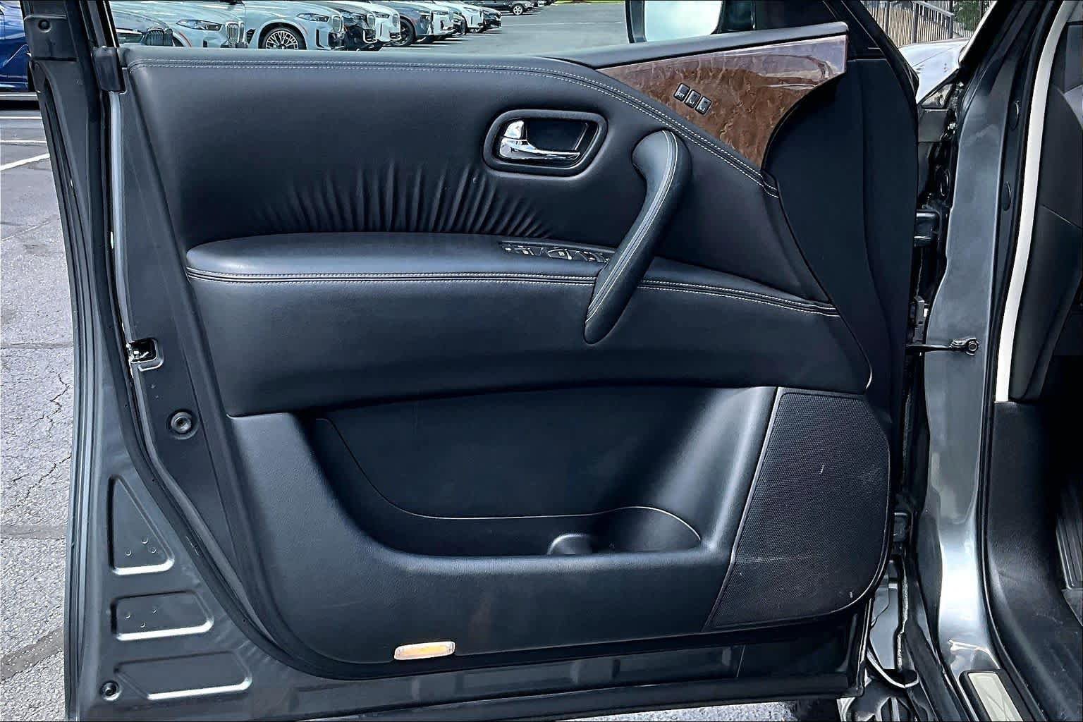 Used 2017 INFINITI QX80 2WD image 22