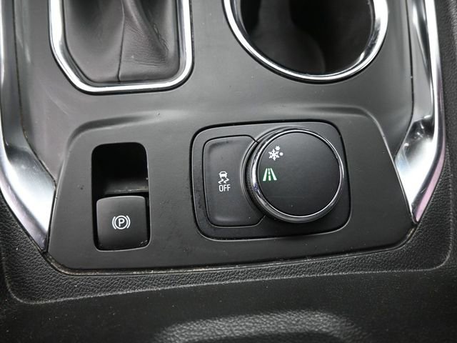 Used 2021 Chevrolet Traverse LT w/ LPO, Floor Liner Package image 26