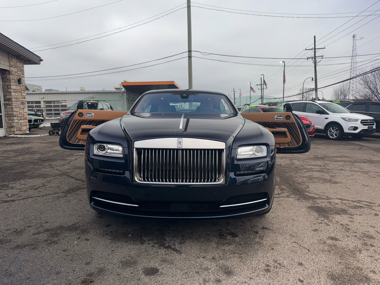Used 2015 Rolls-Royce Wraith image 16