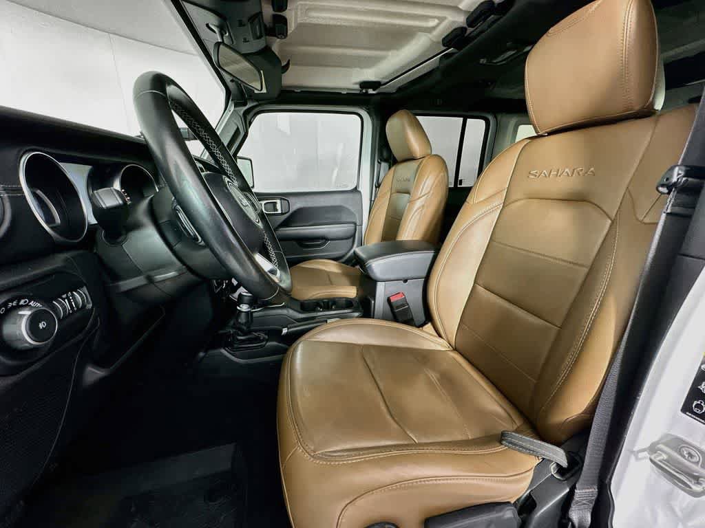 Used 2021 Jeep Wrangler Unlimited Sahara w/ Safety Group AWD/4WD image 12