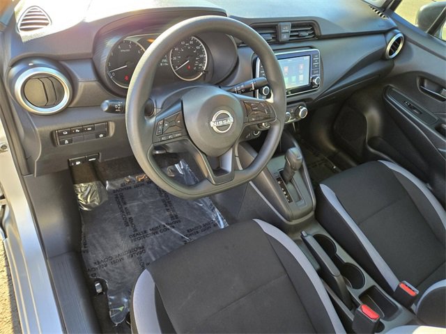 Used 2025 Nissan Versa S w/ Trunk Package image 9