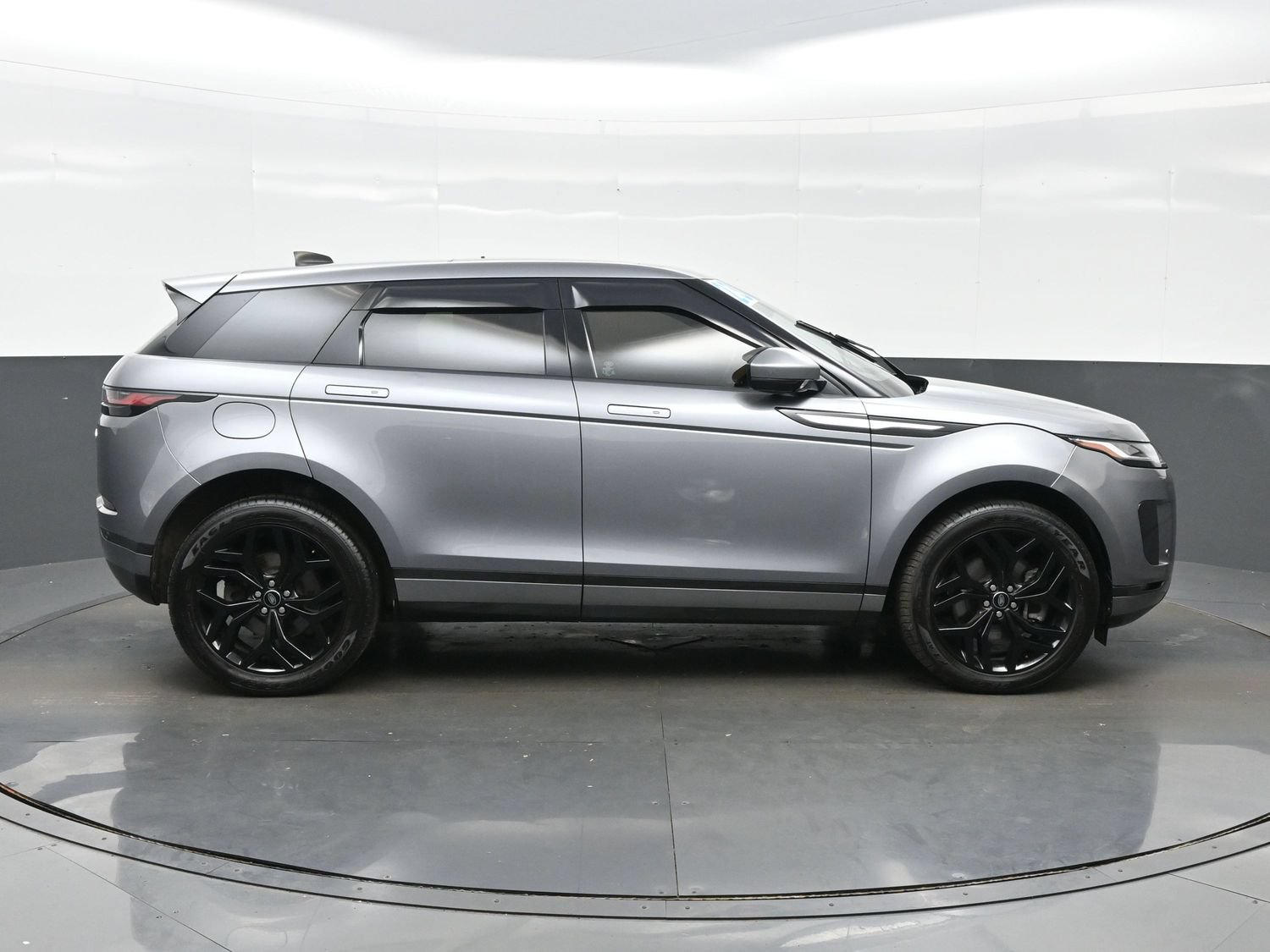 Used 2023 Land Rover Range Rover Evoque S AWD/4WD image 10