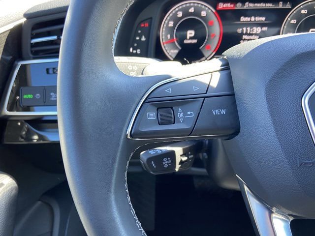 Used 2025 Audi Q7 3.0T Premium image 16