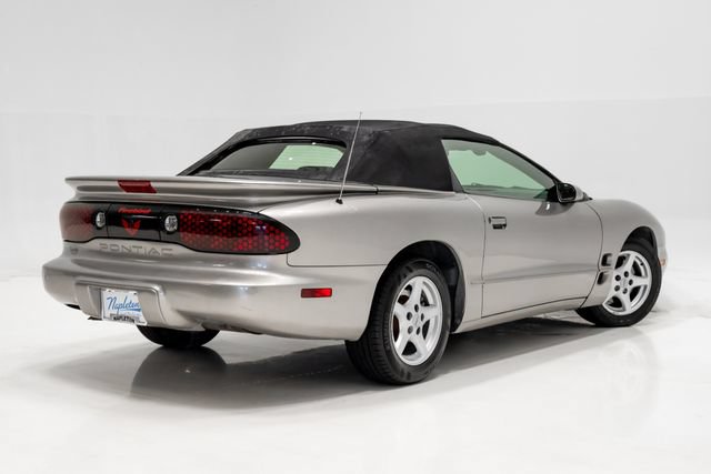 Used 2002 Pontiac Firebird Convertible RWD image 26