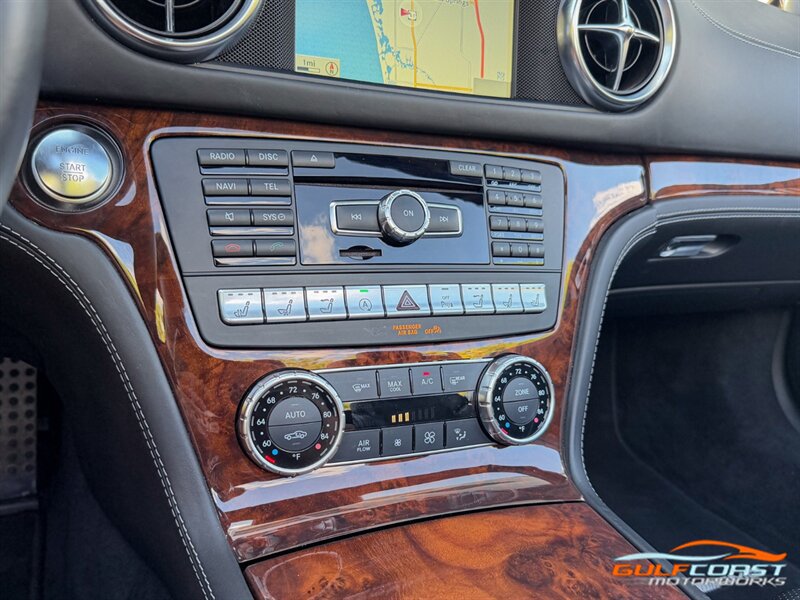 Used 2015 Mercedes-Benz SL 65 AMG image 18