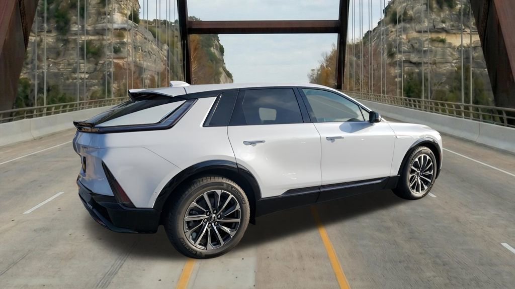 New 2026 Cadillac Lyriq Sport image 10