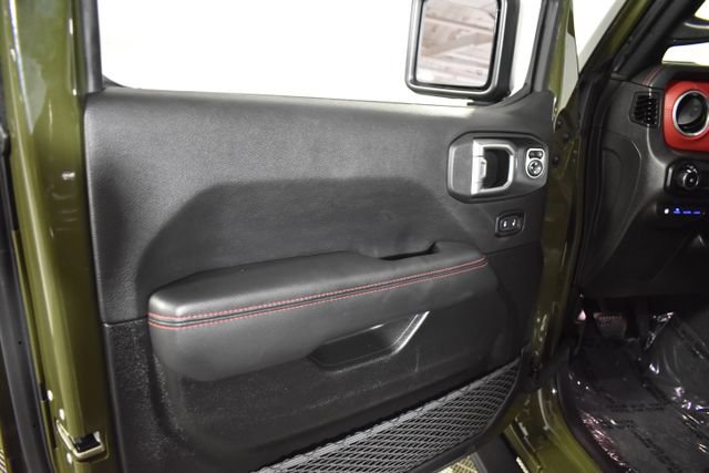 Used 2023 Jeep Wrangler Unlimited Rubicon 4xe AWD/4WD image 7